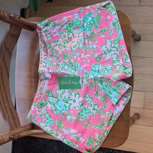 Lilly Pulitzer Aide shorts